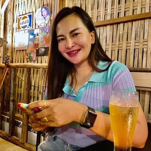 Meet your Posher, Thidarat